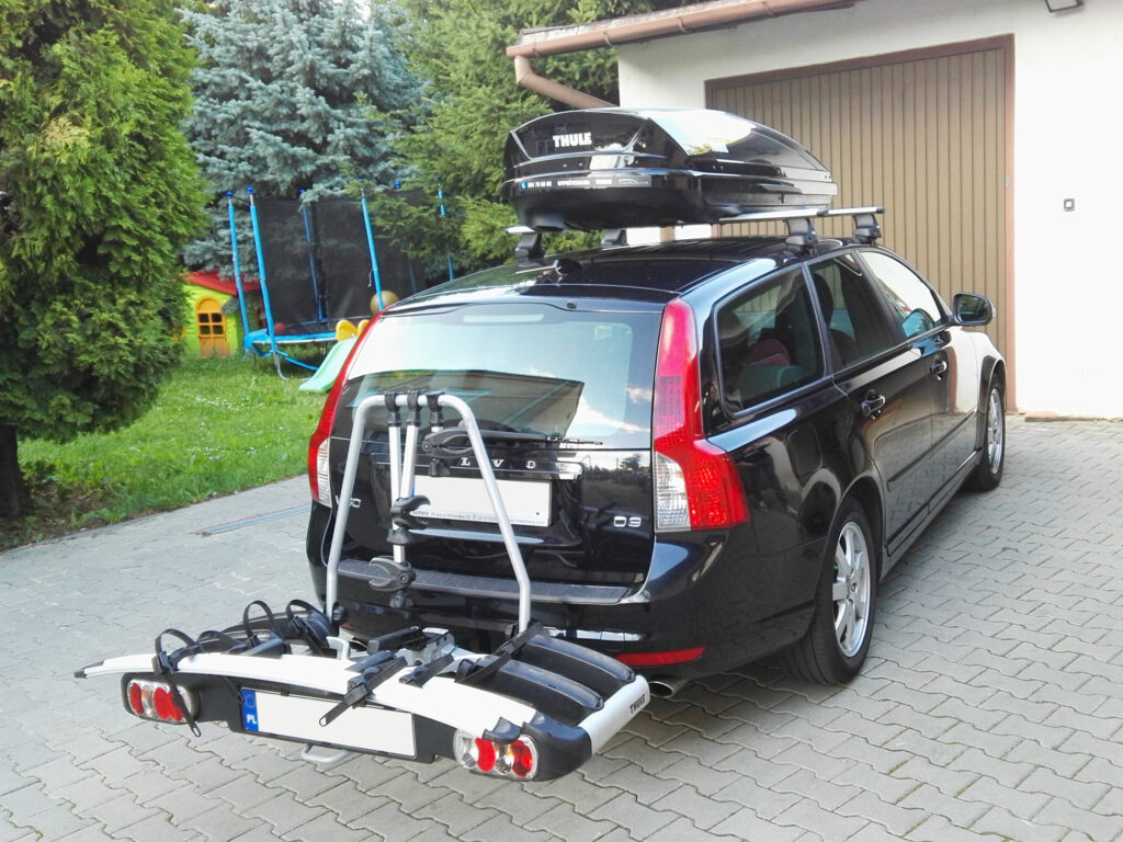 Jak przewozić rower elektryczny samochodem?